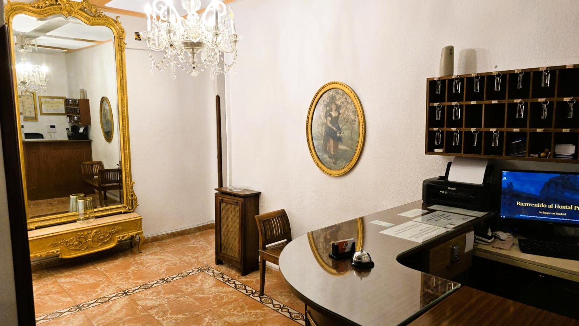 Hostal Prada Мадрид Экстерьер фото